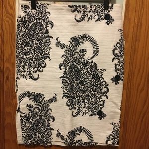 SOLD LOFT White pencil skirt w embroidered detail